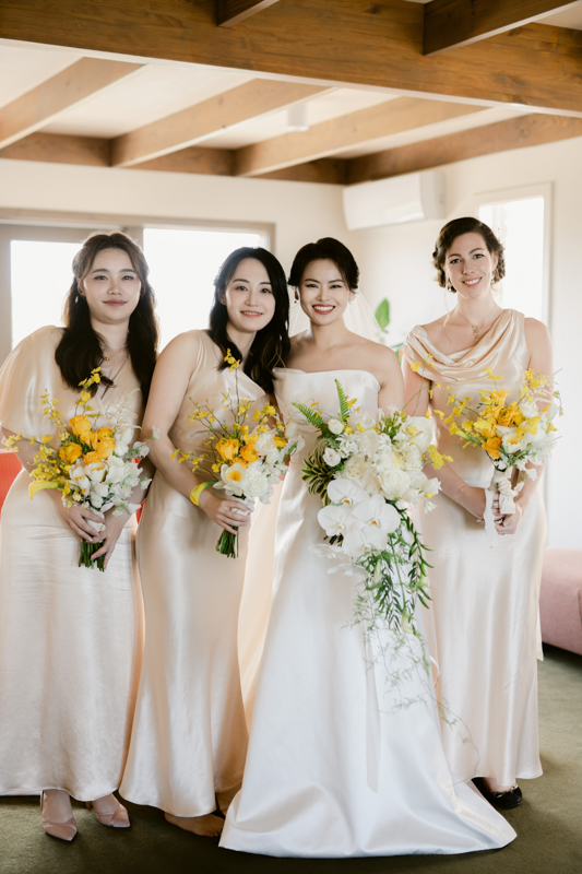 Melbourne wedding photography - Retro veil styling and accessories combination